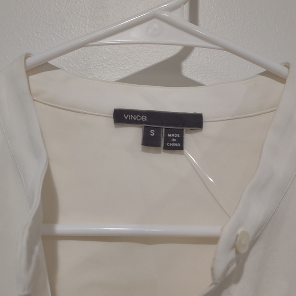 Vince cream blouse with half buttoned front and cuffed sleeves - S - Picture 3 of 7